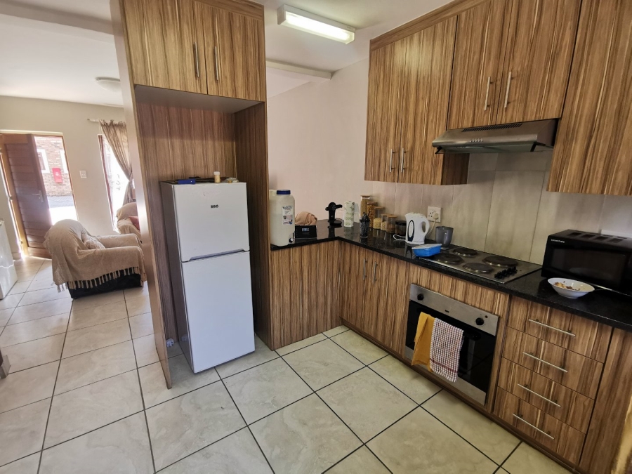 2 Bedroom Property for Sale in Potchefstroom North West